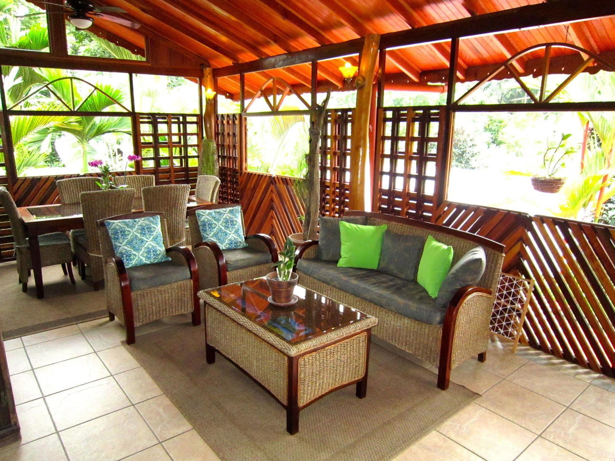 Physis Caribbean Bed & Breakfast Puerto Viejo de Talamanca Экстерьер фото