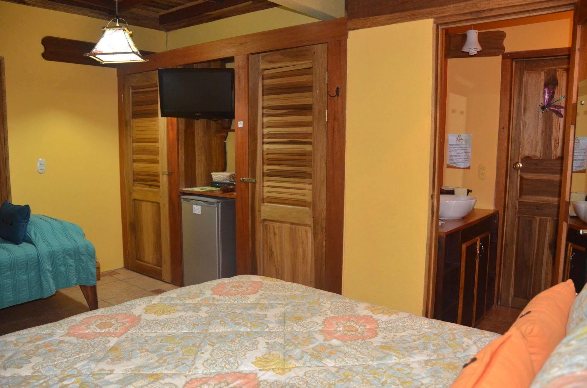 Physis Caribbean Bed & Breakfast Puerto Viejo de Talamanca Экстерьер фото